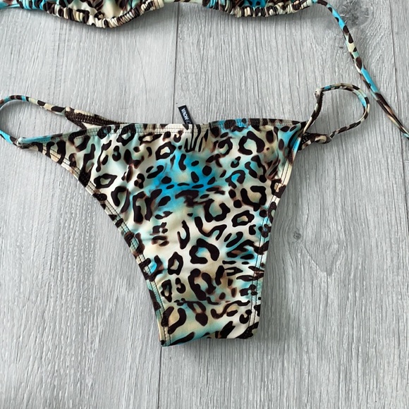 Never been worn animal print bikini - Picture 4 of 4